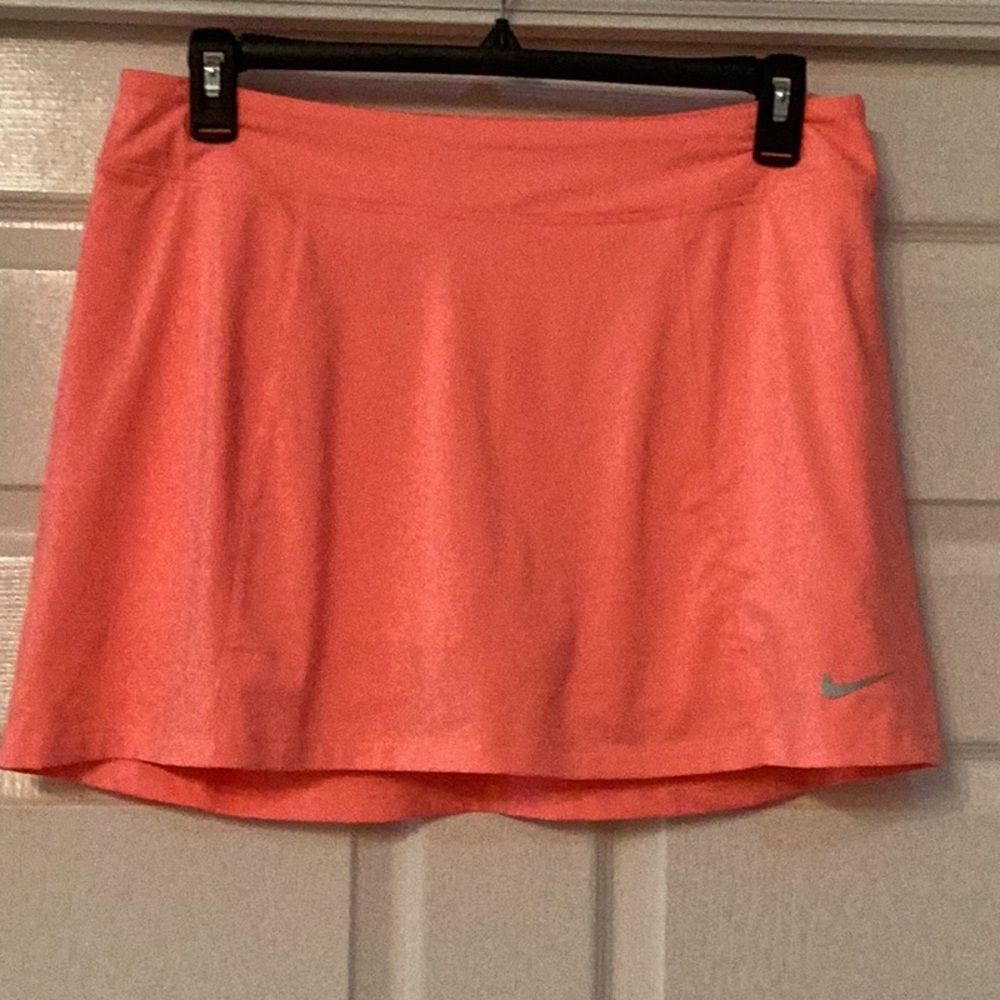 Nike Dri Fit golf skort